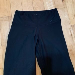 Nike cropped exercise pants - soooo comfortable!!
